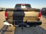 ✅ 2009 Dodge 1500 SLT • VIN: 1D3HV13T89J520249 • Lot: 46932665. Wystawiony na Copart z przebiegiem 151 515 mil. Bezpłatny archiwum sprzedaży aukcyjnych z USA i szczegółowy raport historii pojazdu na DreamBid. Zdjęcie 6.