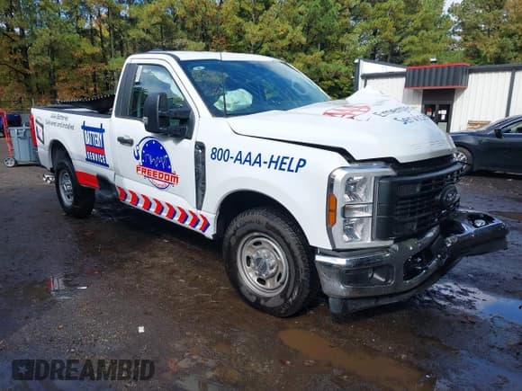 ✅ 2025 Ford F-250 XL • VIN: 1FTBF2AT4SEC54215 • Лот: 43491554. Опубликован ранее на IAAI с пробегом 1 224 миль. Бесплатный доступ к архиву аукционных продаж из США и подробный отчёт об истории автомобиля на DreamBid. Изображение 1.