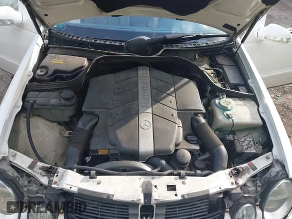 ✅ 2000 Mercedes-Benz CLK 320/430 • VIN: WDBLK70GXYT044111 • Lot: 43654398. Wystawiony na IAAI z przebiegiem 212 236 mil. Bezpłatny archiwum sprzedaży aukcyjnych z USA i szczegółowy raport historii pojazdu na DreamBid. Zdjęcie 10.