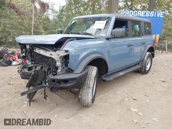 ✅ 2025 Ford Bronco • VIN: 1FMDE6BHXSLA94457 • Lot: 43460750. Listed on IAAI with 2,283 mi. Free auction sales archive from the USA and detailed vehicle history report at DreamBid. Image 17.