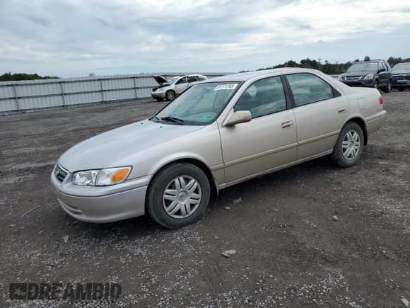 ✅ 2001 Toyota Camry CE • VIN: 4T1BG22K41U078172 • Lot: 81771765. Wystawiony na Copart z przebiegiem 179 412 mil. Bezpłatny archiwum sprzedaży aukcyjnych z USA i szczegółowy raport historii pojazdu na DreamBid. Zdjęcie 1.