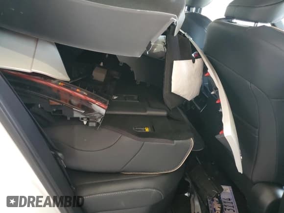 ✅ 2025 Toyota Crown XLE • VIN: JTDACAAJ0S3017083 • Lot: 80668275. Wystawiony na Copart z przebiegiem 2 660 mil. Bezpłatny archiwum sprzedaży aukcyjnych z USA i szczegółowy raport historii pojazdu na DreamBid. Zdjęcie 10.