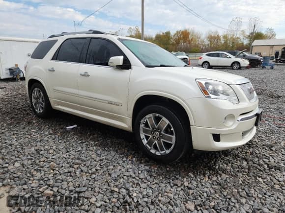 ✅ 2012 GMC Acadia Denali • VIN: 1GKKVTED5CJ212838 • Lot: 91406635. Listed on Copart with 210,682 mi. Free auction sales archive from the USA and detailed vehicle history report at DreamBid. Image 4.