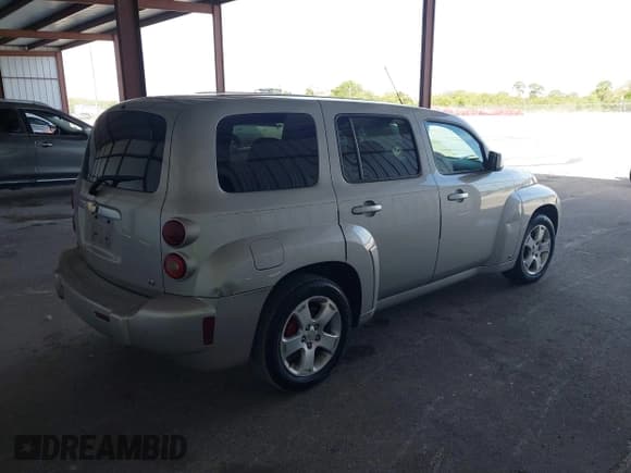 ✅ 2006 Chevrolet HHR LT • VIN: 3GNDA23D36S513843 • Lot: 41715444. Listed on IAAI with 244,758 mi. Free auction sales archive from the USA and detailed vehicle history report at DreamBid. Image 4.
