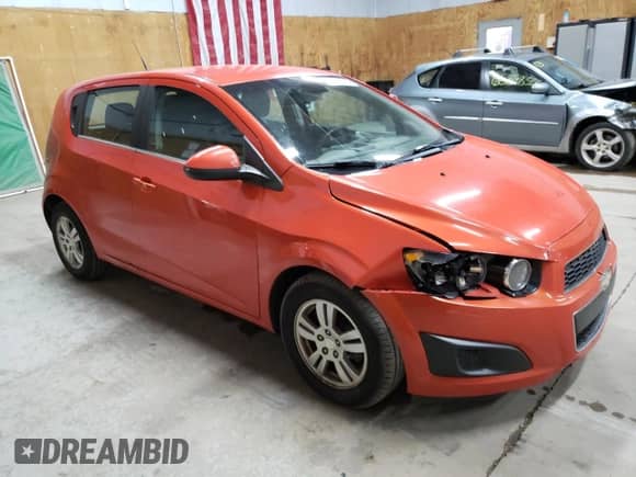 2013 Chevrolet Sonic LT с VIN 1G1JD6SB9D4131008, выставлен на аукционе Copart как лот 65564515 с пробегом 116 670 миль миль и Чистый • Clean title. История ставок и продаж доступна на DreamBid. Изображение 4.