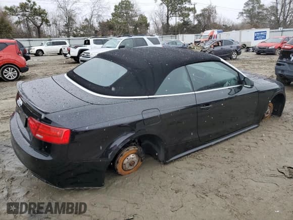 ✅ 2014 Audi RS 5 • VIN: WUAC6AFH5EN900162 • Lot: 44557275. Listed on Copart with 116,652 mi. Free auction sales archive from the USA and detailed vehicle history report at DreamBid. Image 3.