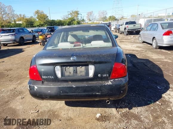 ✅ 2004 Nissan Sentra • VIN: 3N1CB51D94L915964 • Lot: 43529692. Wystawiony na IAAI z przebiegiem 212 668 mil. Bezpłatny archiwum sprzedaży aukcyjnych z USA i szczegółowy raport historii pojazdu na DreamBid. Zdjęcie 17.