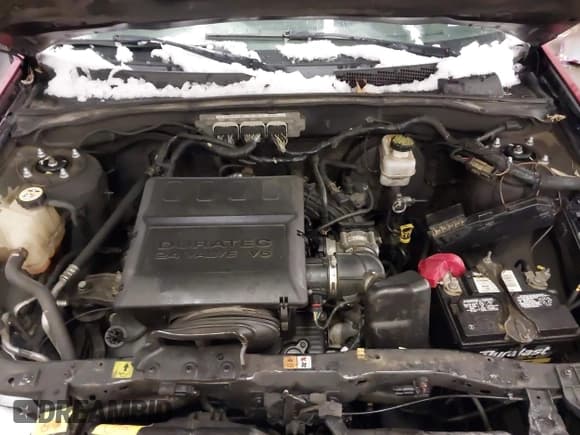 ✅ 2012 Ford Escape XLT • VIN: 1FMCU9DG5CKC52943 • Lot: 43795186. Wystawiony na IAAI z przebiegiem 127 650 mil. Bezpłatny archiwum sprzedaży aukcyjnych z USA i szczegółowy raport historii pojazdu na DreamBid. Zdjęcie 10.