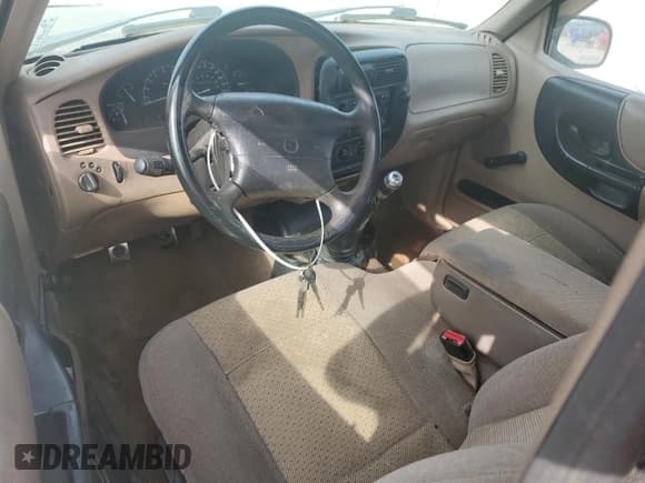 ✅ 1999 Mazda B-Series SE • VIN: 4F4YR16C7XTM16384 • Лот: 56100365. Опубликован ранее на Copart с пробегом 258 006 миль. Бесплатный доступ к архиву аукционных продаж из США и подробный отчёт об истории автомобиля на DreamBid. Изображение 8.