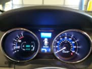 ✅ 2013 Hyundai Sonata • VIN: KMHEC4A47DA083525 • Лот: 72015395. Опубликован ранее на Copart с пробегом 105 628 миль. Бесплатный доступ к архиву аукционных продаж из США и подробный отчёт об истории автомобиля на DreamBid. Изображение 9.