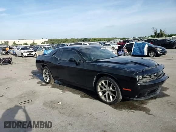✅ 2021 Dodge Challenger SXT • VIN: 2C3CDZAG6MH638194 • Lot: 73024644. Wystawiony na Copart z przebiegiem 30 607 mil. Bezpłatny archiwum sprzedaży aukcyjnych z USA i szczegółowy raport historii pojazdu na DreamBid. Zdjęcie 11.