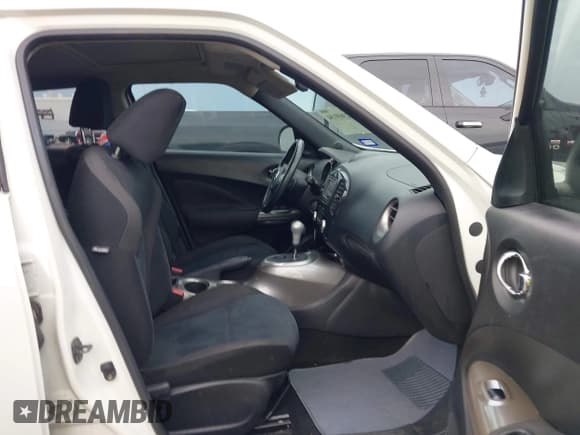✅ 2014 Nissan Juke S • VIN: JN8AF5MR5ET360092 • Lot: 42369134. Listed on IAAI with 176,905 mi. Free auction sales archive from the USA and detailed vehicle history report at DreamBid. Image 5.