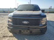 ✅ 2024 Ford F-150 STX • VIN: 1FTFW2L54RFA79694 • Lot: 87466905. Wystawiony na Copart z przebiegiem 17 567 mil. Bezpłatny archiwum sprzedaży aukcyjnych z USA i szczegółowy raport historii pojazdu na DreamBid. Zdjęcie 5.