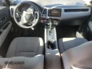 ✅ 2020 Honda HR-V EX • VIN: 3CZRU6H56LM737939 • Lot: 87225735. Wystawiony na Copart z przebiegiem 49 458 mil. Bezpłatny archiwum sprzedaży aukcyjnych z USA i szczegółowy raport historii pojazdu na DreamBid. Zdjęcie 8.