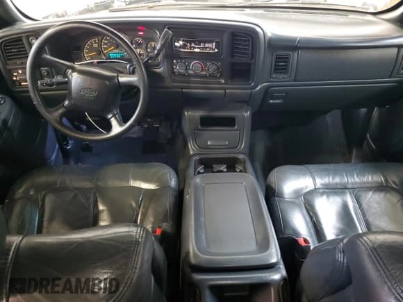 ✅ 2000 Chevrolet Silverado 1500 • VIN: 1GCEK19T6YZ356947 • Лот: 90831945. Опубликован ранее на Copart с пробегом 372 105 миль. Бесплатный доступ к архиву аукционных продаж из США и подробный отчёт об истории автомобиля на DreamBid. Изображение 8.