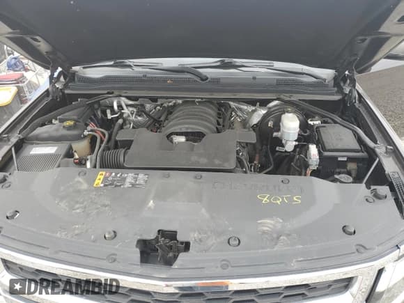 ✅ 2018 Chevrolet Suburban LT • VIN: 1GNSKHKC6JR139935 • Lot: 72099834. Wystawiony na Copart z przebiegiem 78 458 mil. Bezpłatny archiwum sprzedaży aukcyjnych z USA i szczegółowy raport historii pojazdu na DreamBid. Zdjęcie 12.