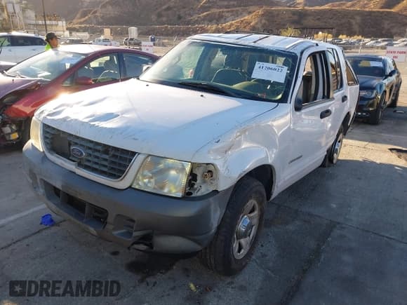 ✅ 2002 Ford Explorer XLS • VIN: 1FMZU72E42UC41998 • Лот: 41206022. Опубликован ранее на IAAI с пробегом 115 284 миль. Бесплатный доступ к архиву аукционных продаж из США и подробный отчёт об истории автомобиля на DreamBid. Изображение 2.