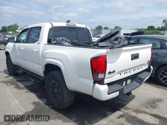✅ 2021 Toyota Tacoma SR • VIN: 3TYCZ5AN8MT052008 • Лот: 43043637. Опубликован ранее на IAAI с пробегом 37 915 миль. Бесплатный доступ к архиву аукционных продаж из США и подробный отчёт об истории автомобиля на DreamBid. Изображение 14.