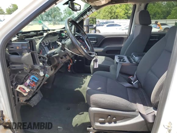 ✅ 2016 Chevrolet Silverado 2500HD LT • VIN: 1GC1KVEG8GF244486 • Lot: 58401105. Wystawiony na Copart z przebiegiem 85 956 mil. Bezpłatny archiwum sprzedaży aukcyjnych z USA i szczegółowy raport historii pojazdu na DreamBid. Zdjęcie 7.