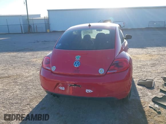 ✅ 2015 Volkswagen Beetle Fleet Edition • VIN: 3VWF17AT9FM627923 • Lot: 41814791. Listed on IAAI with 94,647 mi. Free auction sales archive from the USA and detailed vehicle history report at DreamBid. Image 16.