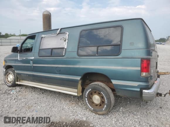 ✅ 1997 Ford Econoline Commercial • VIN: 1FDEE146XVHB36426 • Lot: 68687935. Wystawiony na Copart z przebiegiem 249 954 mil. Bezpłatny archiwum sprzedaży aukcyjnych z USA i szczegółowy raport historii pojazdu na DreamBid. Zdjęcie 2.