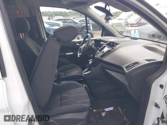 ✅ 2014 Ford Transit Connect XLT • VIN: NM0LS7F74E1167027 • Lot: 43140515. Wystawiony na IAAI z przebiegiem 162 933 mil. Bezpłatny archiwum sprzedaży aukcyjnych z USA i szczegółowy raport historii pojazdu na DreamBid. Zdjęcie 5.