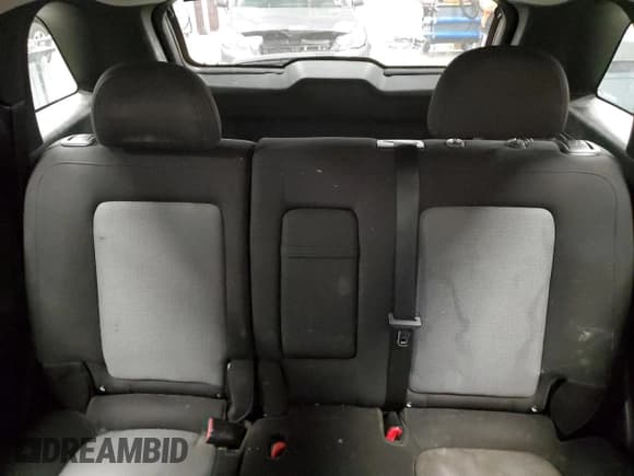 ✅ 2014 Chevrolet Captiva Sport LS • VIN: 3GNAL2EKXES676951 • Lot: 52073525. Wystawiony na Copart z przebiegiem 104 986 mil. Bezpłatny archiwum sprzedaży aukcyjnych z USA i szczegółowy raport historii pojazdu na DreamBid. Zdjęcie 10.