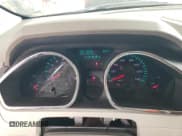 ✅ 2011 Chevrolet Traverse LS • VIN: 1GNKRFED9BJ279675 • Lot: 71070054. Wystawiony na Copart z przebiegiem 143 055 mil. Bezpłatny archiwum sprzedaży aukcyjnych z USA i szczegółowy raport historii pojazdu na DreamBid. Zdjęcie 9.