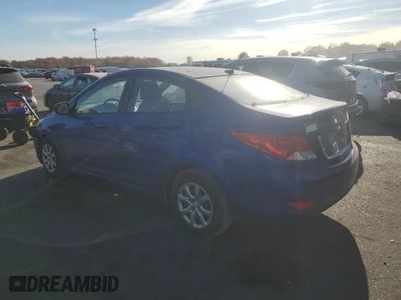 ✅ 2014 Hyundai Accent GLS • VIN: KMHCT4AE0EU678068 • Лот: 77884434. Опубликован ранее на Copart с пробегом 136 605 миль. Бесплатный доступ к архиву аукционных продаж из США и подробный отчёт об истории автомобиля на DreamBid. Изображение 2.
