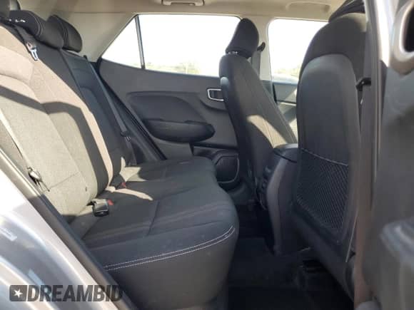 2025 Hyundai Venue SEL z VIN KMHRC8A37SU377891, wystawiony jako Copart lot #81901755 z przebiegiem 2 710 mil mil oraz Szkoda całkowita • Salvage title. Historia ofert i sprzedaży dostępna na DreamBid. Obrazek 11.