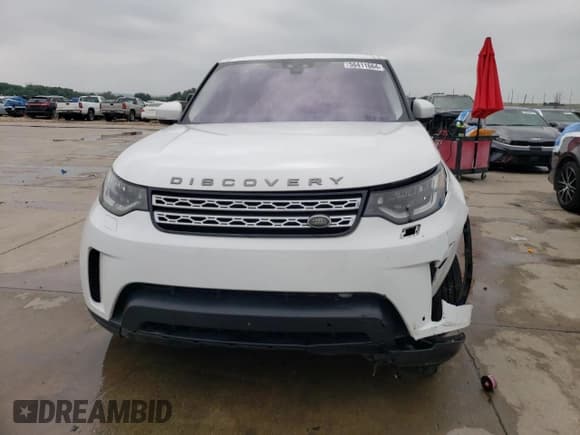 ✅ 2018 Land Rover Discovery HSE • VIN: SALRR2RK4JA048375 • Lot: 56411664. Wystawiony na Copart z przebiegiem 67 664 mil. Bezpłatny archiwum sprzedaży aukcyjnych z USA i szczegółowy raport historii pojazdu na DreamBid. Zdjęcie 5.