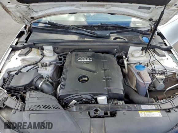 ✅ 2014 Audi allroad A4 Premium Plus • VIN: WA1UFAFL2EA161940 • Lot: 94926745. Wystawiony na Copart z przebiegiem 191 400 mil. Bezpłatny archiwum sprzedaży aukcyjnych z USA i szczegółowy raport historii pojazdu na DreamBid. Zdjęcie 11.