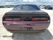 ✅ 2022 Dodge Challenger SXT • VIN: 2C3CDZAG8NH227087 • Lot: 68607204. Wystawiony na Copart z przebiegiem 10 920 mil. Bezpłatny archiwum sprzedaży aukcyjnych z USA i szczegółowy raport historii pojazdu na DreamBid. Zdjęcie 6.
