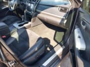 ✅ 2013 Toyota Camry XLE • VIN: 4T1BK1FK4DU527308 • Lot: 43265571. Listed on IAAI with 169,323 mi. Free auction sales archive from the USA and detailed vehicle history report at DreamBid. Image 5.