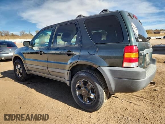 ✅ 2004 Ford Escape XLT • VIN: 1FMCU93144KB25146 • Lot: 92530435. Listed on Copart with 197,155 mi. Free auction sales archive from the USA and detailed vehicle history report at DreamBid. Image 2.