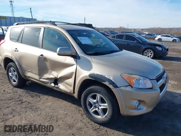 ✅ 2010 Toyota RAV4 Limited • VIN: 2T3DK4DV7AW027914 • Lot: 43782205. Listed on IAAI with 132,506 mi. Free auction sales archive from the USA and detailed vehicle history report at DreamBid. Image 1.