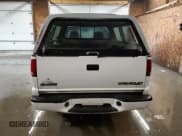 ✅ 2002 Chevrolet S-10 LS • VIN: 1GCDT19W928188687 • Лот: 81732654. Опубликован ранее на Copart с пробегом 161 177 миль. Бесплатный доступ к архиву аукционных продаж из США и подробный отчёт об истории автомобиля на DreamBid. Изображение 6.