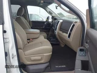 ✅ 2010 Dodge 1500 SLT • VIN: 1D7RV1GP1AS129166 • Lot: 41569351. Wystawiony na IAAI z przebiegiem 65 507 mil. Bezpłatny archiwum sprzedaży aukcyjnych z USA i szczegółowy raport historii pojazdu na DreamBid. Zdjęcie 5.