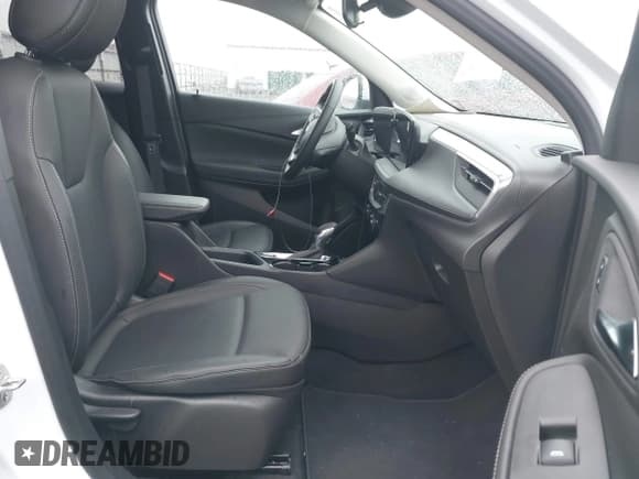 ✅ 2024 Buick Encore GX Sport Touring • VIN: KL4AMESL8RB189960 • Lot: 41980158. Listed on IAAI with 18,824 mi. Free auction sales archive from the USA and detailed vehicle history report at DreamBid. Image 5.