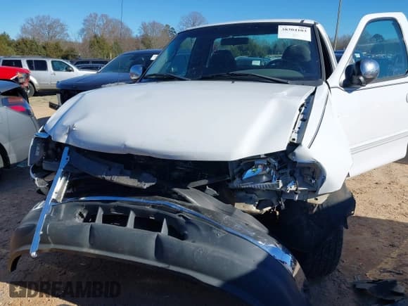 ✅ 2001 Ford F-150 XL • VIN: 1FTRF17L61NB04122 • Лот: 38304103. Опубликован ранее на IAAI с пробегом 186 816 миль. Бесплатный доступ к архиву аукционных продаж из США и подробный отчёт об истории автомобиля на DreamBid. Изображение 6.