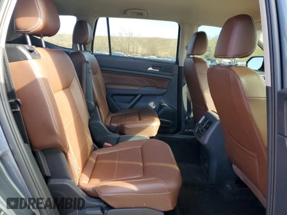 ✅ 2022 Volkswagen Atlas SE • VIN: 1V2HP2CA5NC542097 • Лот: 50781245. Опубликован ранее на Copart с пробегом 27 024 миль. Бесплатный доступ к архиву аукционных продаж из США и подробный отчёт об истории автомобиля на DreamBid. Изображение 11.