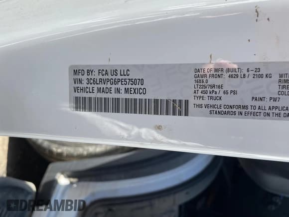✅ 2023 Ram ProMaster Window Van • VIN: 3C6LRVPG6PE575070 • Lot: 88295415. Wystawiony na Copart z przebiegiem 500 mil. Bezpłatny archiwum sprzedaży aukcyjnych z USA i szczegółowy raport historii pojazdu na DreamBid. Zdjęcie 10.