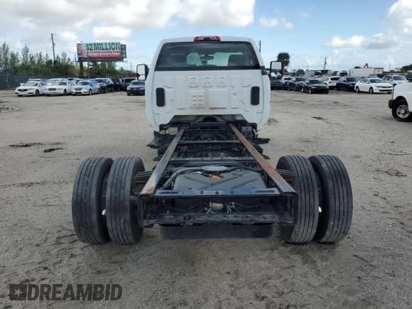 ✅ 2021 Chevrolet Silverado 1500 • VIN: 1HTKHPVK1MH603425 • Лот: 76284064. Опубликован ранее на Copart с пробегом Не указан. Бесплатный доступ к архиву аукционных продаж из США и подробный отчёт об истории автомобиля на DreamBid. Изображение 6.