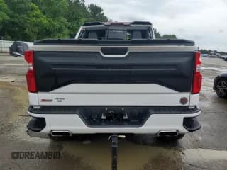 ✅ 2020 Chevrolet Silverado 1500 RST • VIN: 3GCUYEED3LG235740 • Lot: 56580384. Wystawiony na Copart z przebiegiem Nie podano. Bezpłatny archiwum sprzedaży aukcyjnych z USA i szczegółowy raport historii pojazdu na DreamBid. Zdjęcie 6.