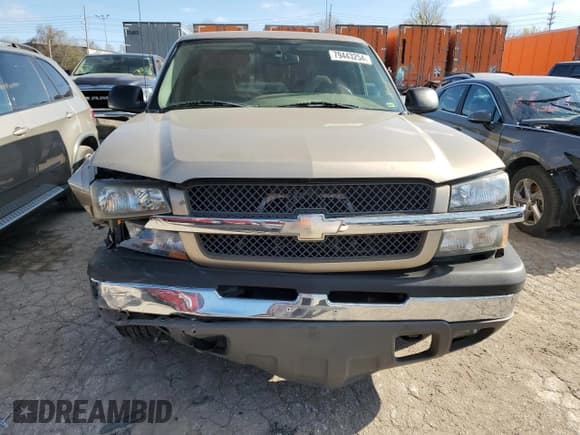 ✅ 2004 Chevrolet Silverado 1500 LS • VIN: 2GCEC19T941305037 • Лот: 79443254. Опубликован ранее на Copart с пробегом 168 258 миль. Бесплатный доступ к архиву аукционных продаж из США и подробный отчёт об истории автомобиля на DreamBid. Изображение 5.