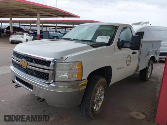 ✅ 2012 Chevrolet Silverado 2500HD Work Truck • VIN: 1GC0CVCG0CF142086 • Lot: 42761543. Wystawiony na IAAI z przebiegiem 159 598 mil. Bezpłatny archiwum sprzedaży aukcyjnych z USA i szczegółowy raport historii pojazdu na DreamBid. Zdjęcie 17.