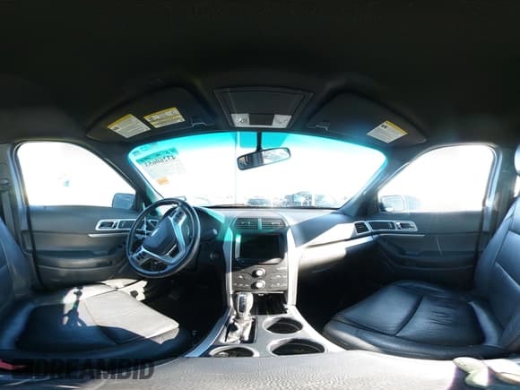 ✅ 2014 Ford Explorer XLT • VIN: 1FM5K7D8XEGB58168 • Lot: 43260653. Listed on IAAI with 92,644 mi. Free auction sales archive from the USA and detailed vehicle history report at DreamBid. Image 18.