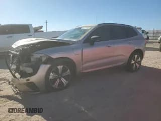 ✅ 2024 Volvo XC60 Plus Dark Theme • VIN: YV4H60DL1R1872052 • Lot: 85771494. Listed on Copart with 9,252 mi. Free auction sales archive from the USA and detailed vehicle history report at DreamBid. Image 1.