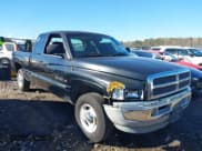 ✅ 2000 Dodge 1500 • VIN: 1B7HC13Y7YJ180942 • Lot: 41362908. Listed on IAAI with 398,452 mi. Free auction sales archive from the USA and detailed vehicle history report at DreamBid. Image 1.