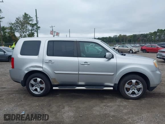 ✅ 2012 Honda Pilot EX • VIN: 5FNYF3H43CB043960 • Lot: 43572064. Listed on IAAI with 315,863 mi. Free auction sales archive from the USA and detailed vehicle history report at DreamBid. Image 13.